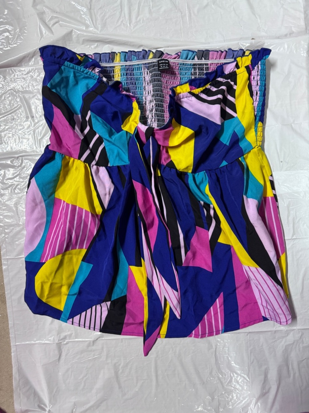 SHEIN Multicolor Smocked Strapless Top in Blue, Yellow, Pink